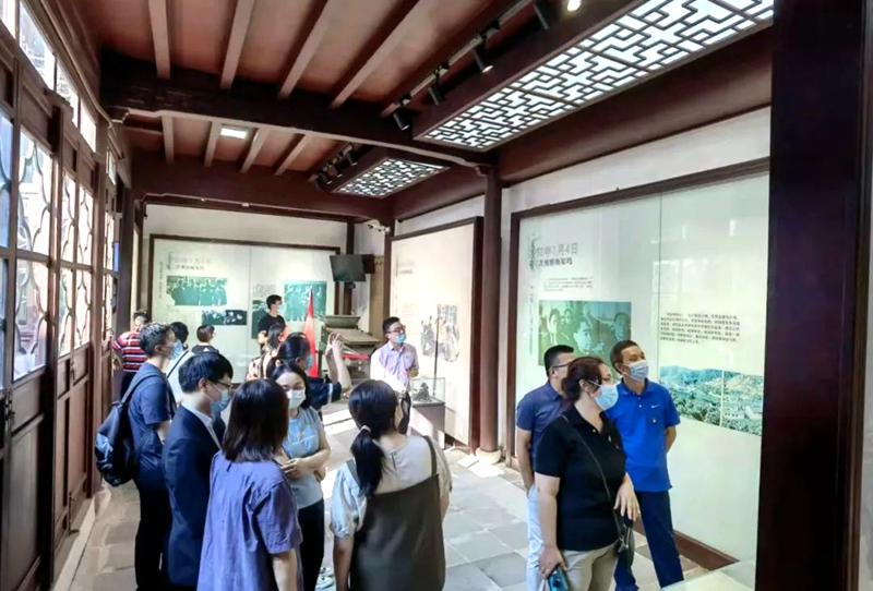 華都股份第二黨支部、浙經(jīng)所黨支部聯(lián)合開展黨建共建活動