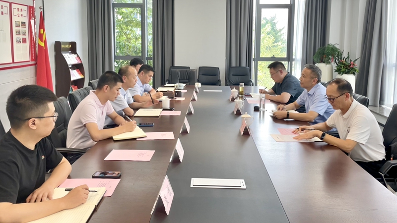 阜陽市供銷社理事會主任、黨組書記劉軍到訪浙江農(nóng)合